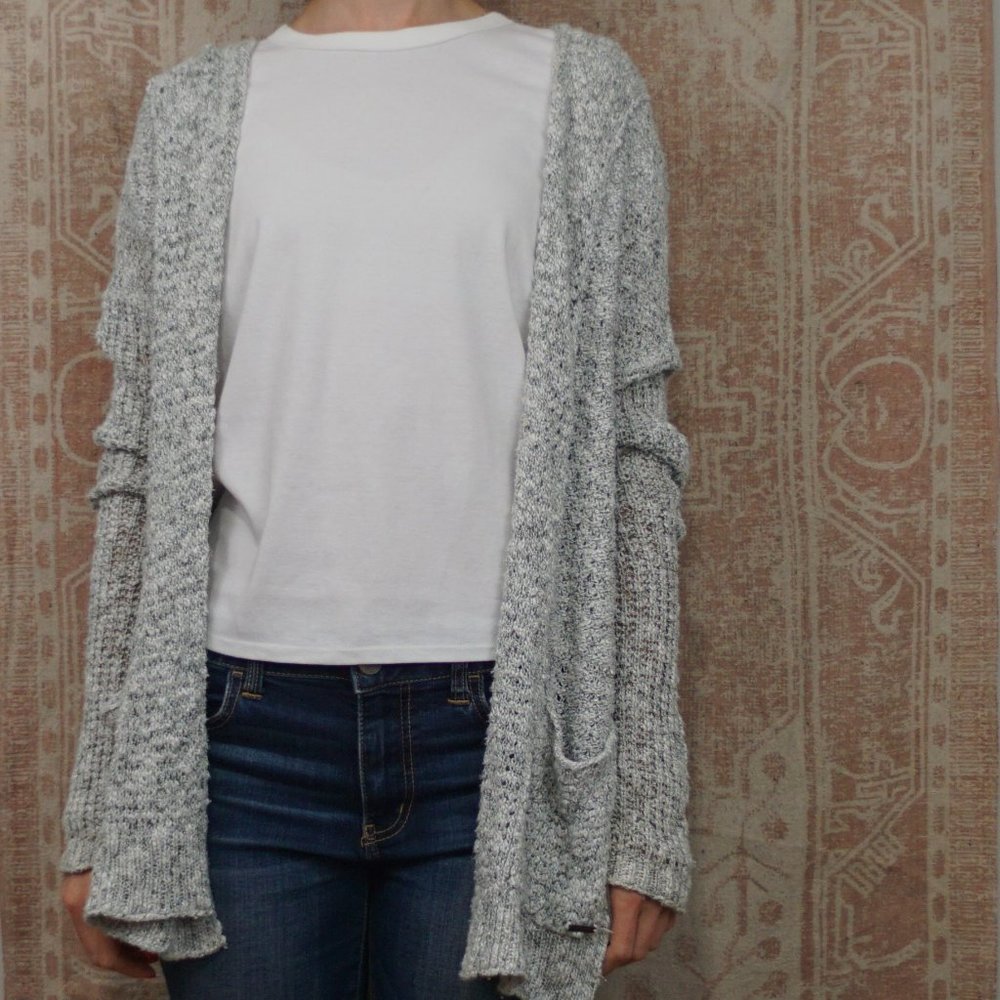 3 for 40 ⭐Abercrombie Grey Loose Knit Sweater